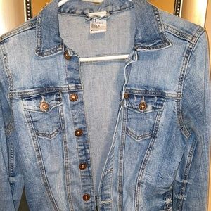 H&M denim jacket w/rose gold hardware
